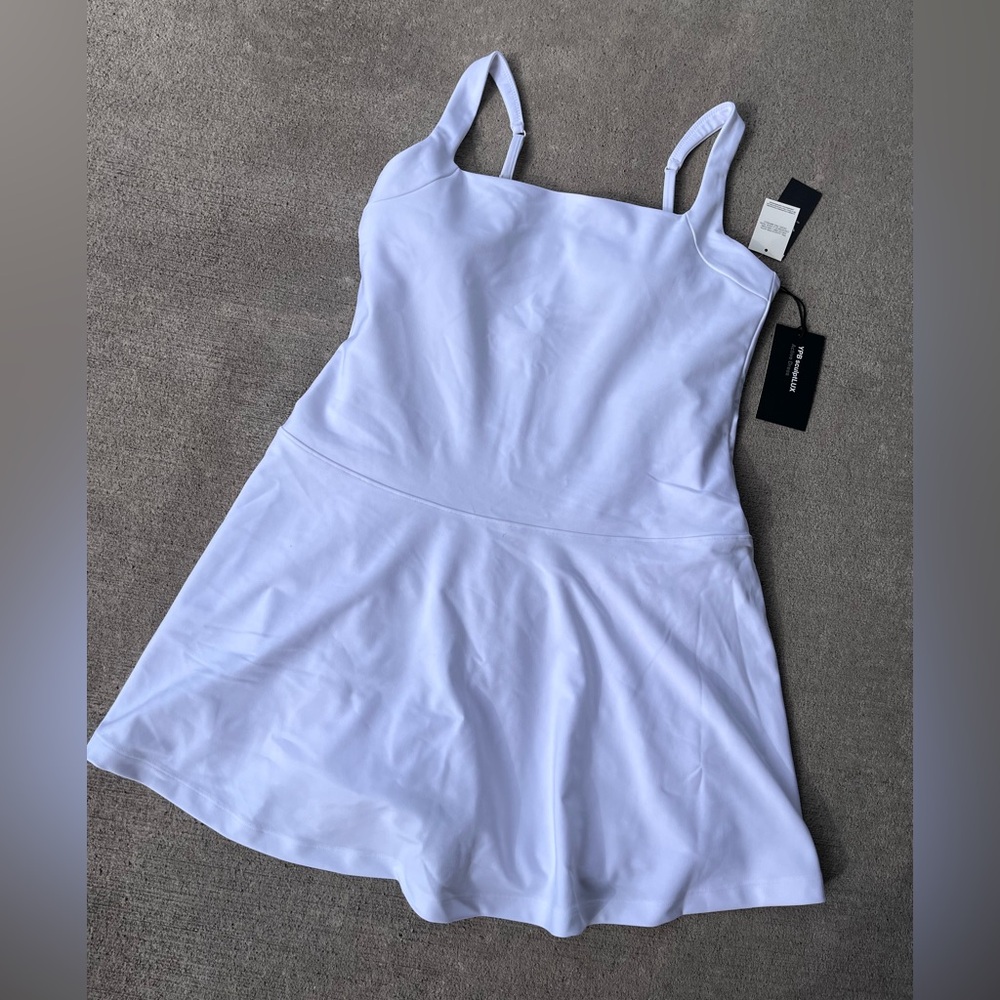 Abercrombie and Fitch YPB sculpt lux athletic white dress NWT - Picture 2 of 3